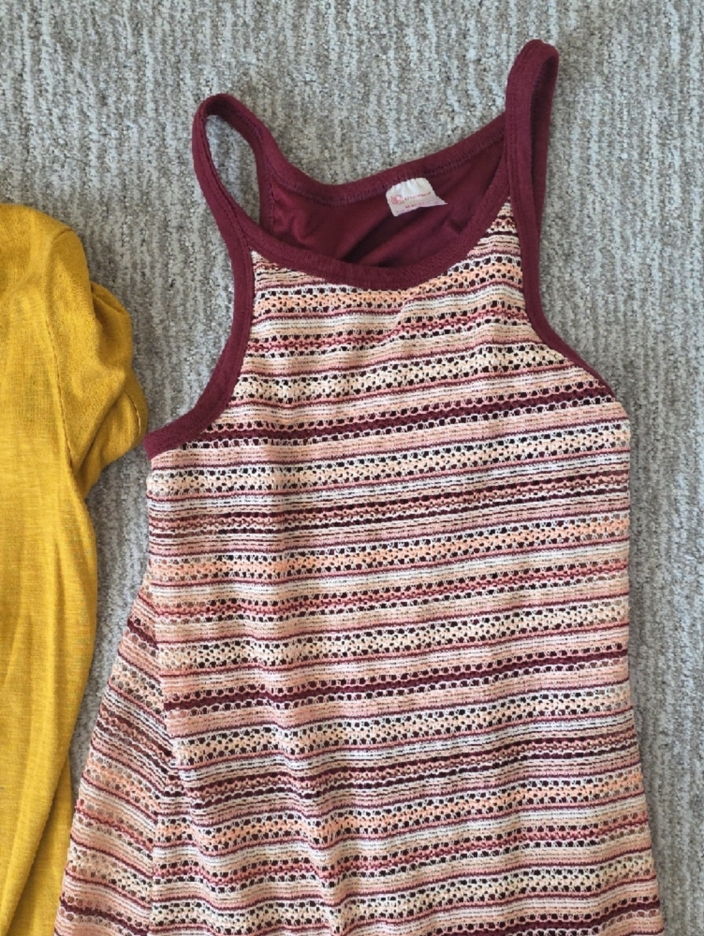 Form Fitting Summer Dress Bundle Size Small/medium - Picture 5 of 5